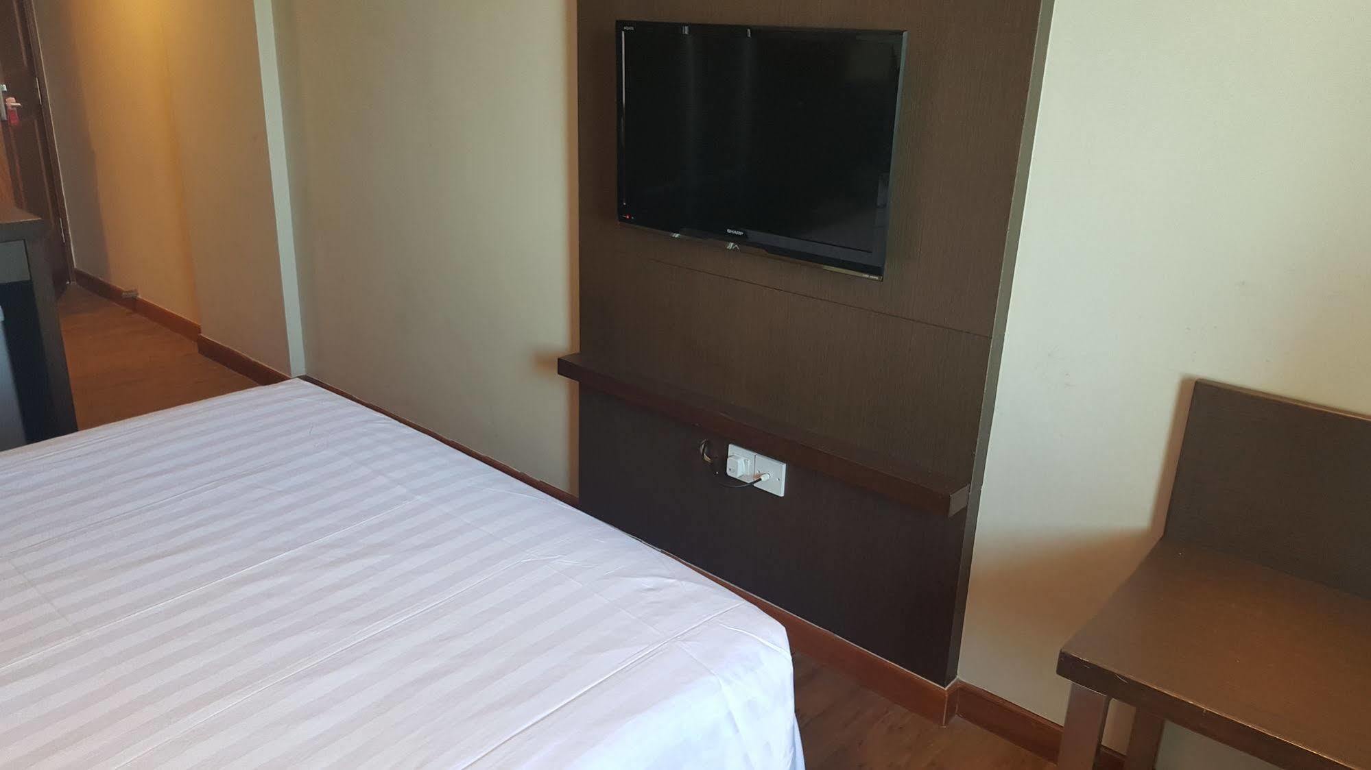 Hotel Malaysia Τζωρτζ Τάουν Εξωτερικό φωτογραφία